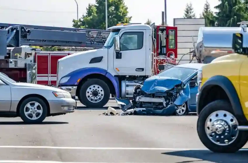  Hiring a Truck Accident Lawyer- Clarifying Some Basic Points