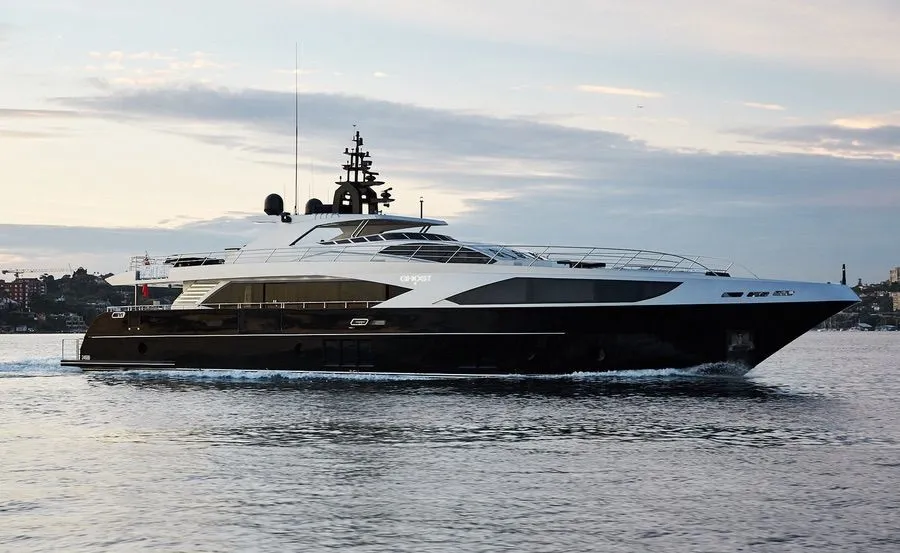 Hiring a Super Yacht