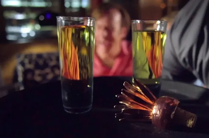  Zafiro Tequila: Craftsmanship and Luxury Defined in Añejo